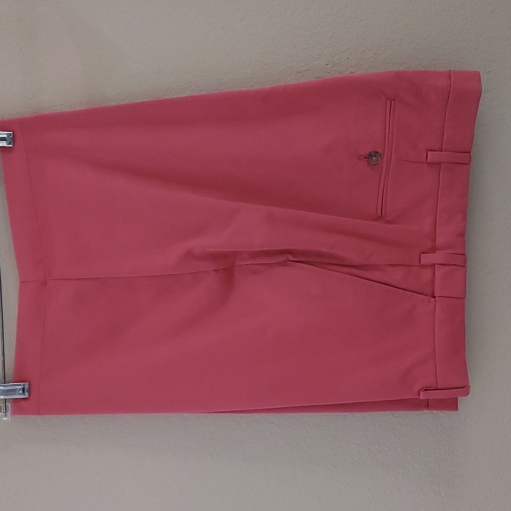 NEW Croft & Barrow Men's Golf Shorts With Adjustable Waist Band Size 42